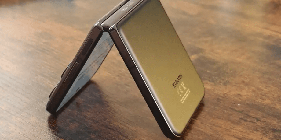 Смартфон, Xiaomi Mix Flip 2