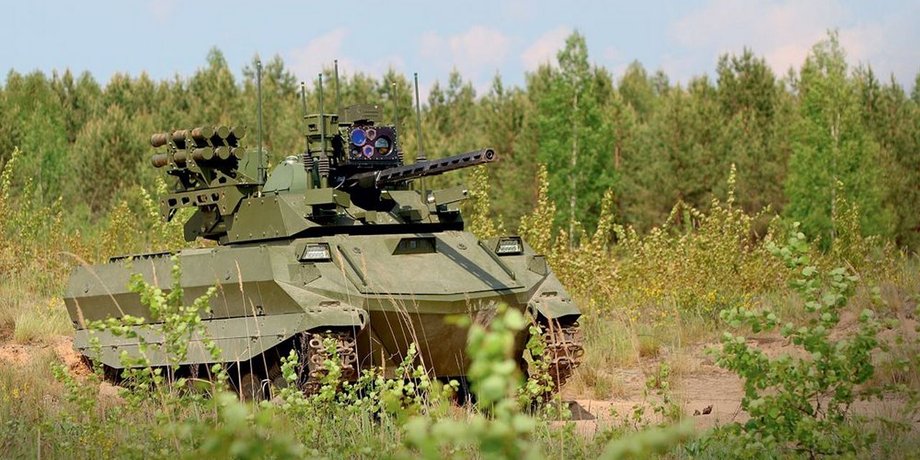 Уран-9, робот, наземный дрон