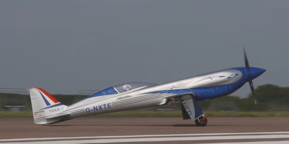 Самолет, Spirit of Innovation, Rolls-Royce