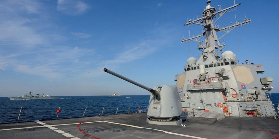 Американский эсминец USS Ross / Фото: US Navy photo