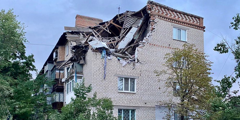 Разрушения в Никополе, обстрел Никополя, обстрел из "Градов", РСЗО, Валентин Резниченко