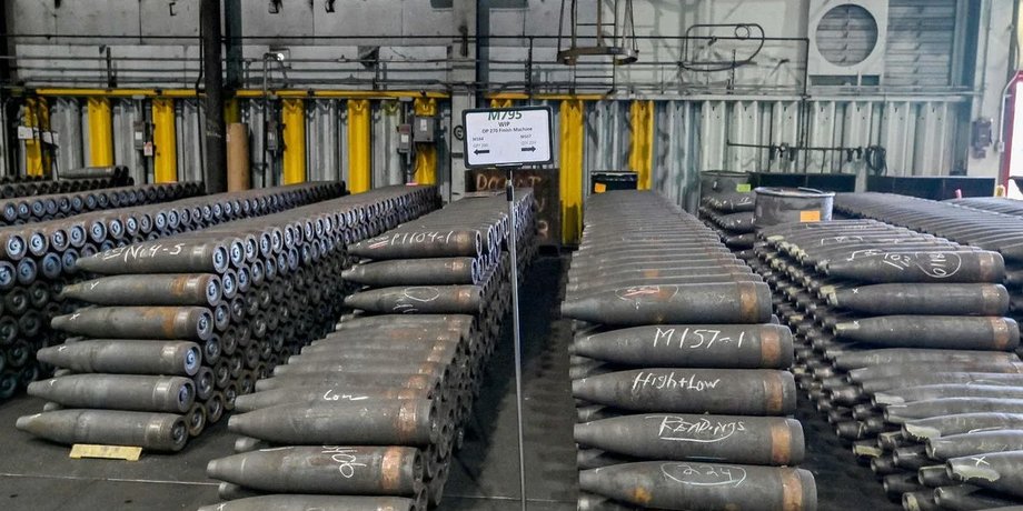 155-мм снаряды, боеприпасы 155-мм, артиллерийские снаряды 155-мм