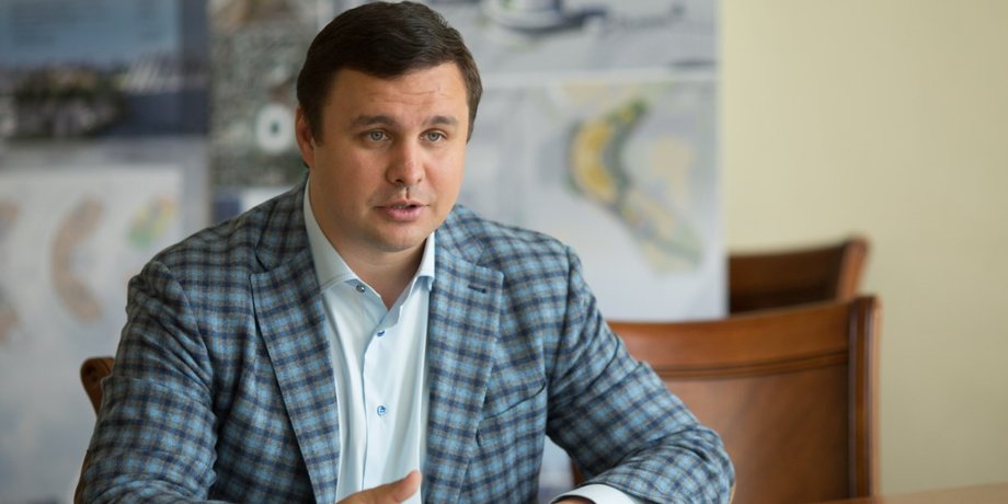 Максим Микитась