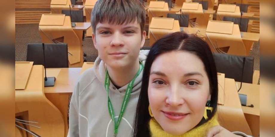 Біженці з України 41-річна Олеся та її 16-річний син