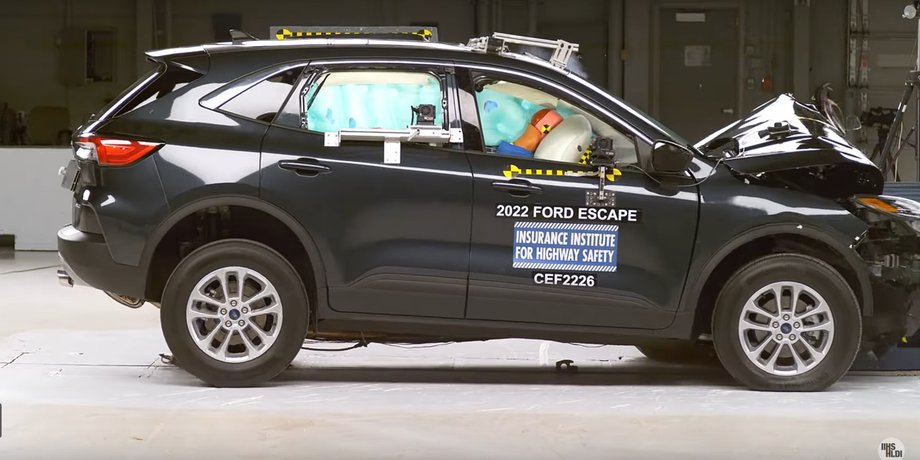 краш-тест форд куга, краш-тест, ford kuga, volvo xc40, toyota rav4
