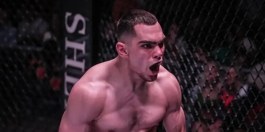 Артур Минев дебютирует в UFC