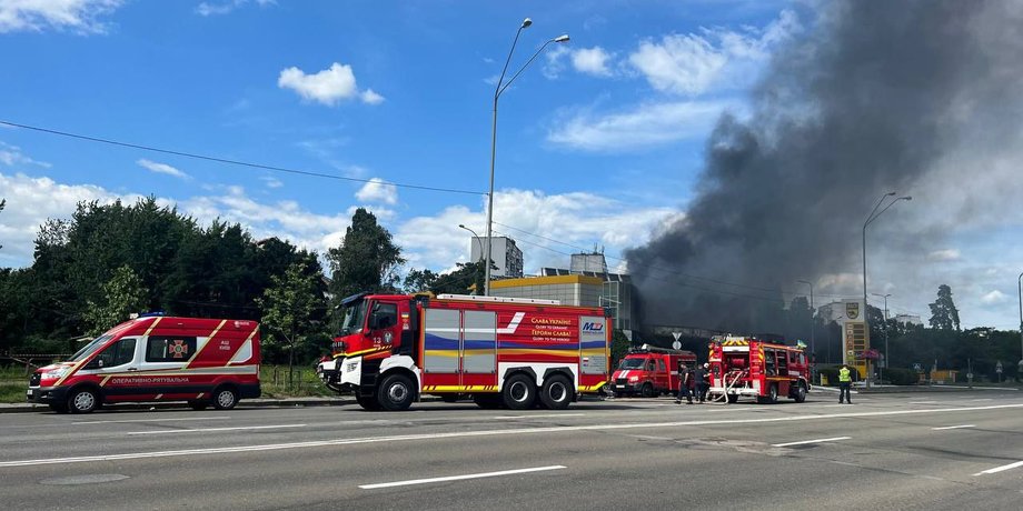 пожар в Киеве, пожар на АЗС в Киеве