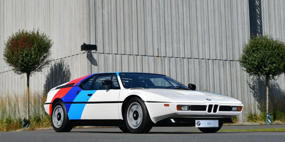 Суперкар BMW M1