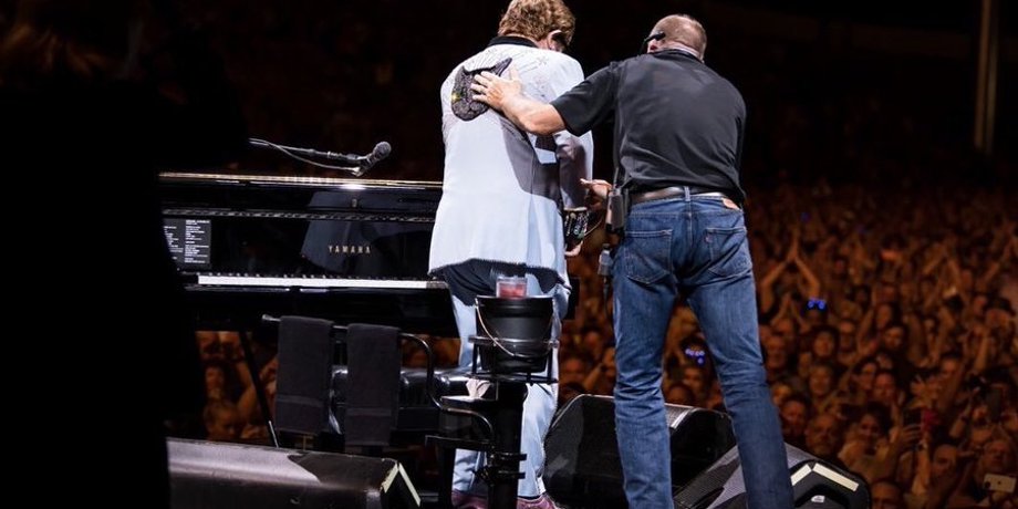 Фото: Elton John Twitter