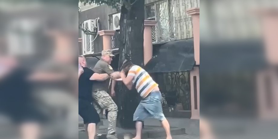 Инцидент в Одессе, Одесса ТЦК, Одесса драка, Одесса скандал 2 августа, Одесса 2 августа, Одесса 2 августа, мобилизация в Одессе