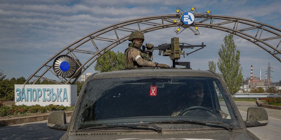 Російські солдати на Запорізькій АЕС, росіяни створили військову базу на АЕС, окупанти на Запорізькій АЕС