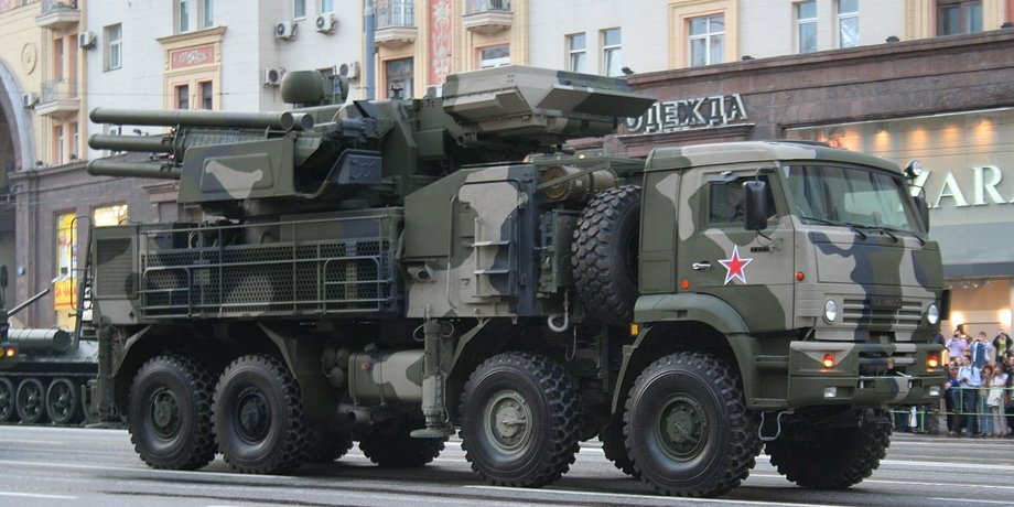 ВС РФ используют гражданские ТЦК под охраной ЗРК Панцирь-С1