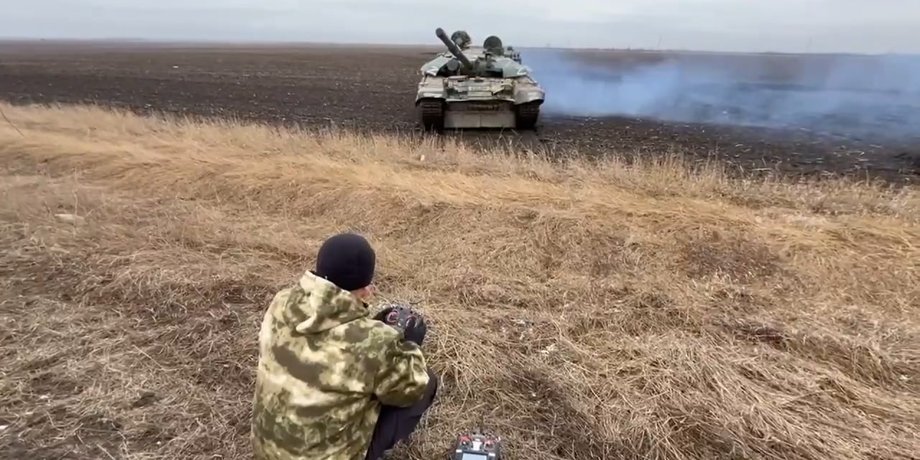 танк на радіокеруванні