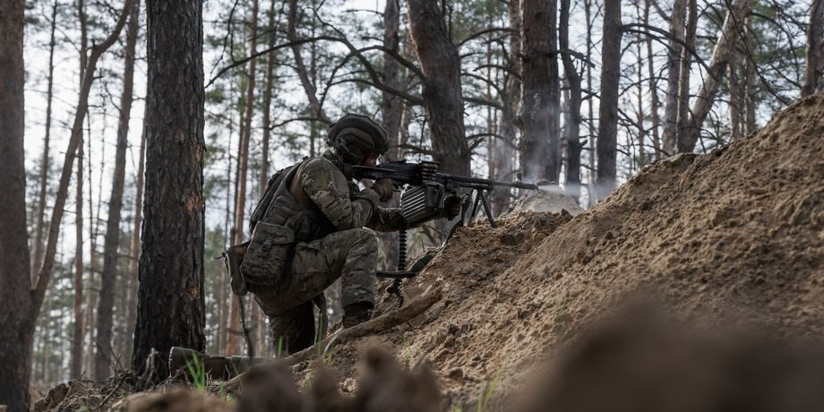 Азов, оружие, боец Азова