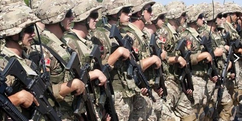 ВС Черногории \ Фото: REALMONTE net