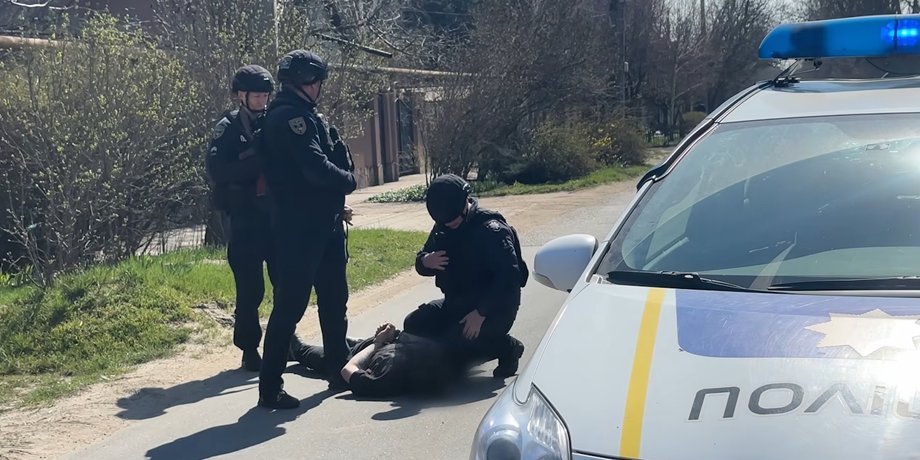 военнослужащий устроил стрельбу в Одессе