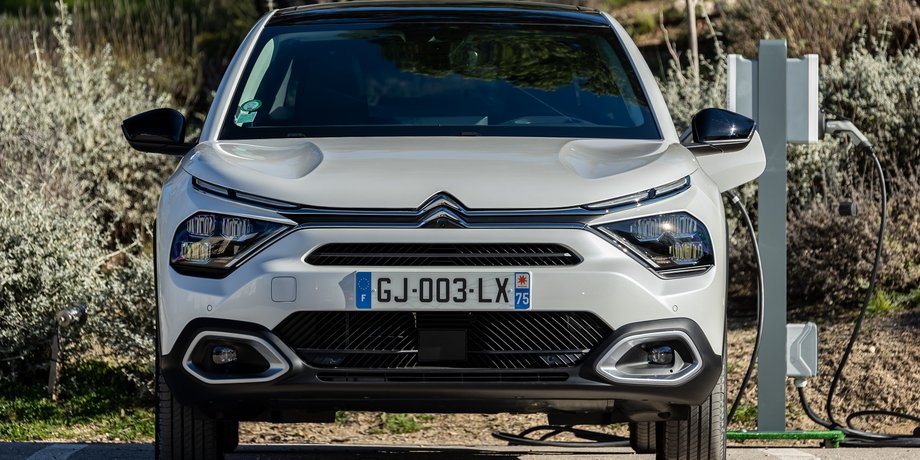 Citroen e-C4, электромобили Citroen, кроссовер Citroen