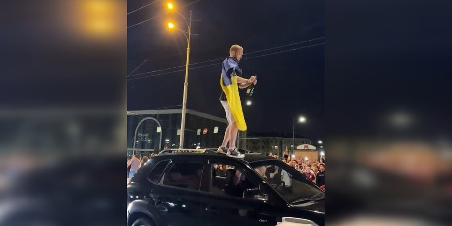 фото харків'ян під час святкування Дня прапора 23 серпня