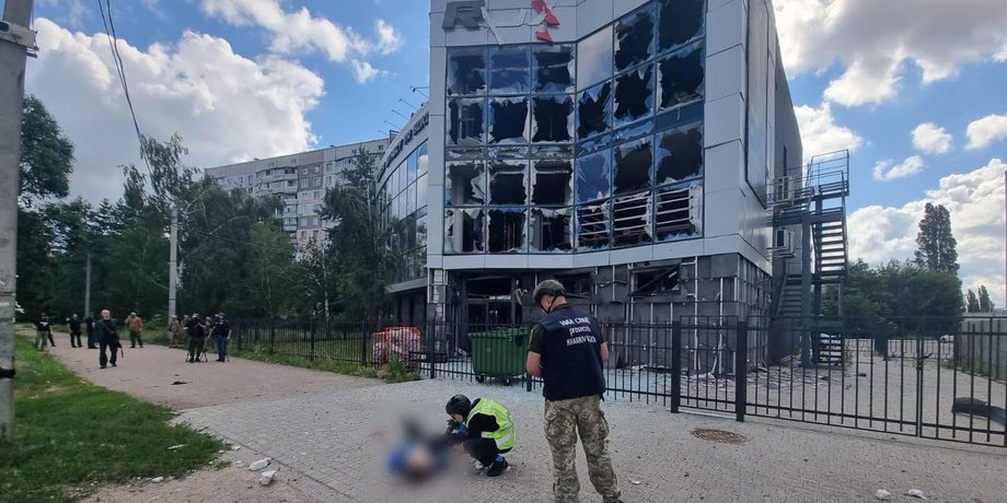 харків обстріли, РСЗВ ураган, снаряди урагану, потрапляння снаряда харків