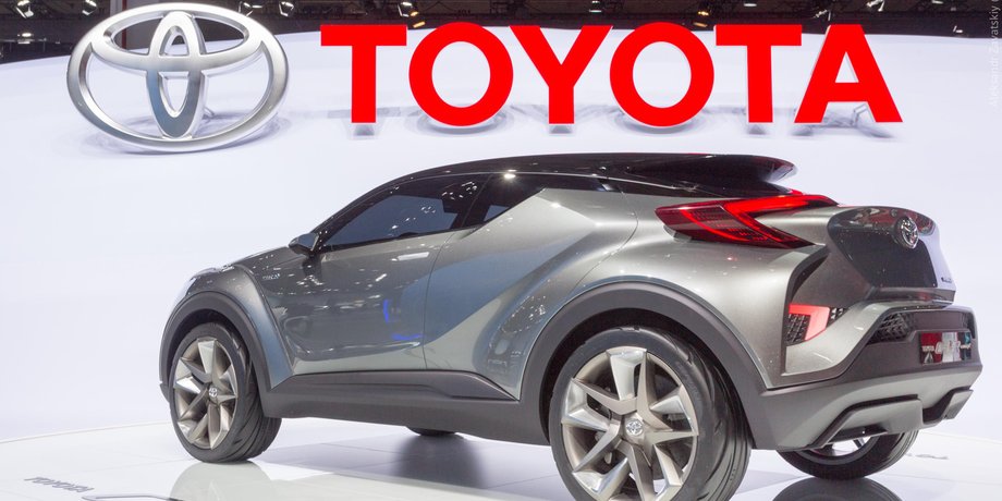 Toyota C-HR Concept / Фото: avtolog.com
