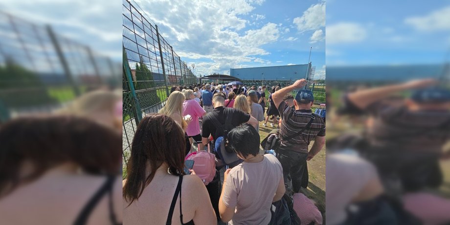 очередь на границе с Польшей Польша, граница в Шегине