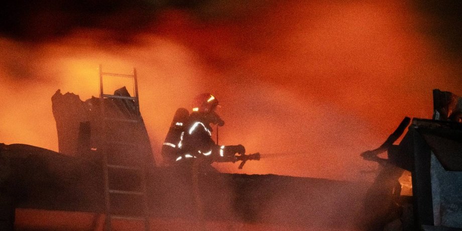 пожежа у Хмельницькому після обстрілу БпЛА РФ 1 квітня