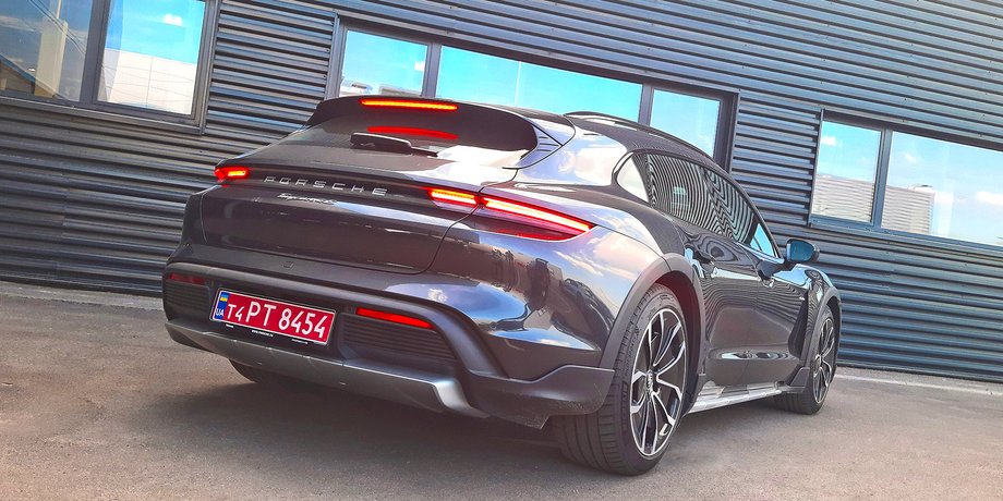 Porsche Taycan Cross Turismo продажи в Украине