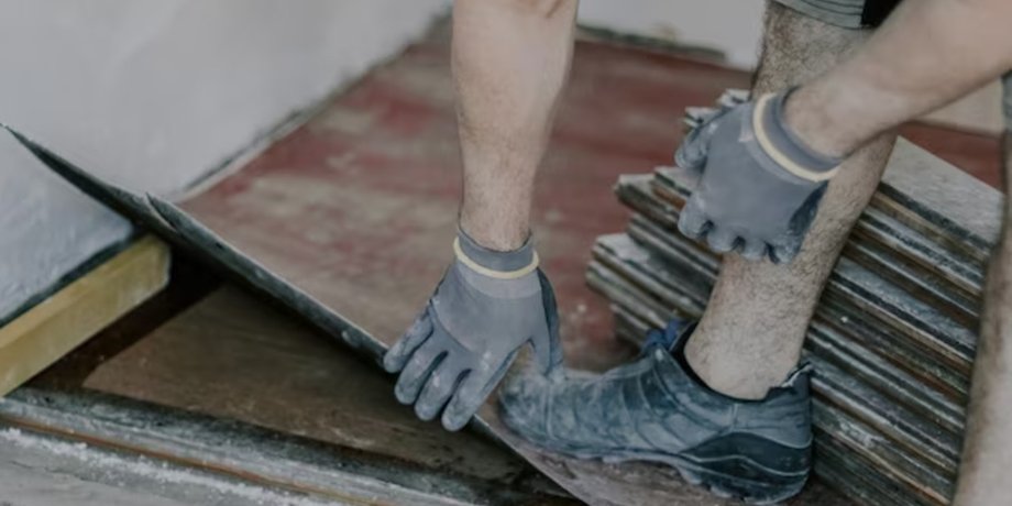 Старые газеты, найденные под линолеумом в доме начала 20 века поразили людей