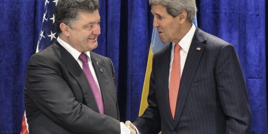 Порошенко и Керри / Фото: facebook.com/petroporoshenko