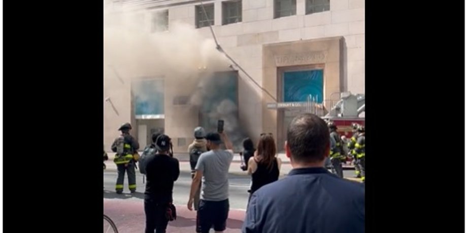 Tiffany & Co., пожар, огонь