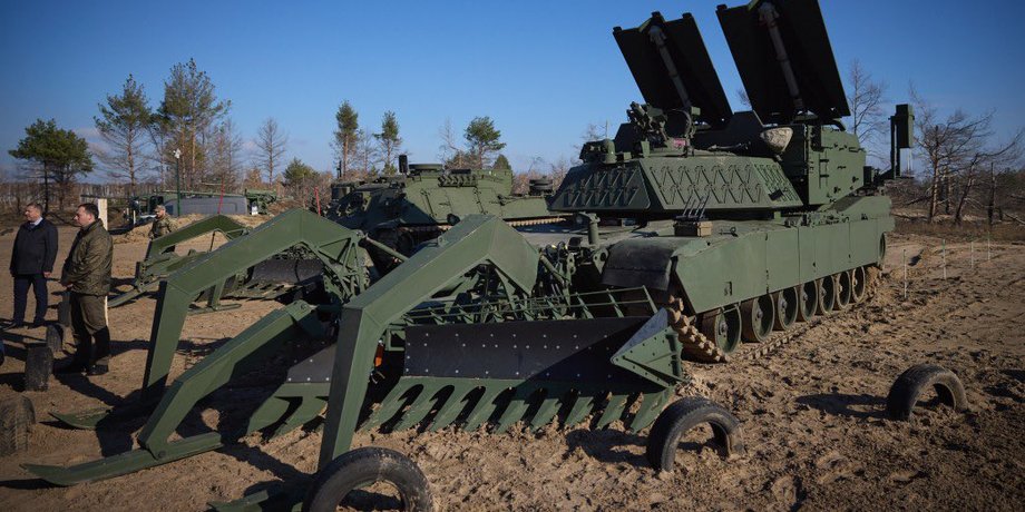 Инженерная машина M1150 ABV
