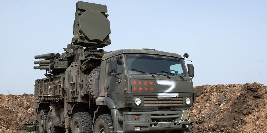 Російський ракетний коплекс "Панцир-С1"
