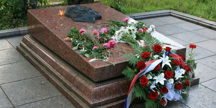 Могила Николая Кузнецова на Холме Славы во Львове. Фото: Wikipedia