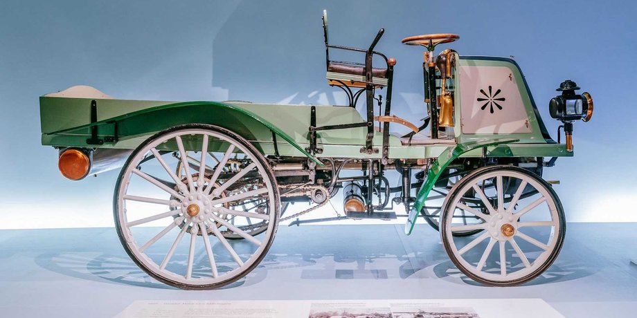 Daimler Motorized Business Vehicle, Daimler 1899, Mercedes Sprinter