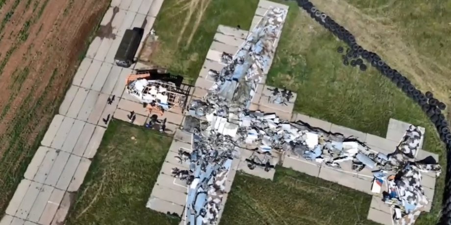 Обломки Ил-76, Ил-76 Белгородская область, Ил-76 пленные, Ил-76 катастрофа, Ил-76 взрыв, Ил-76 падение пленные, Ил-76 заявление РФ