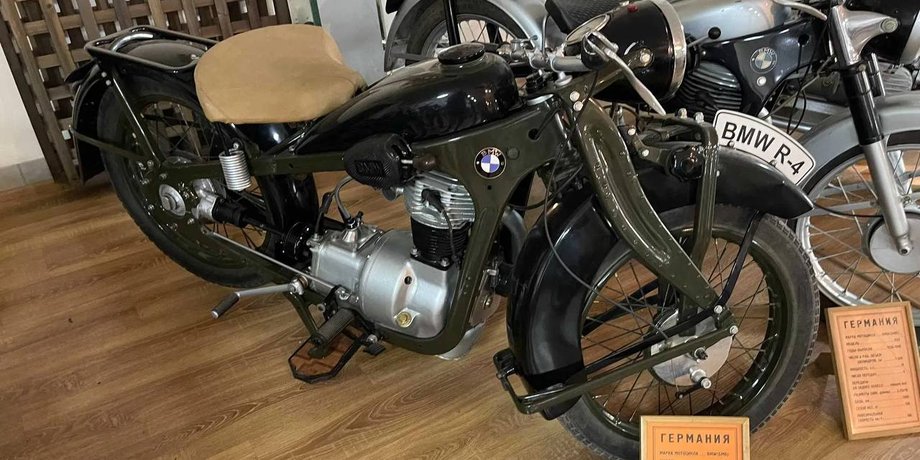 BMW R4