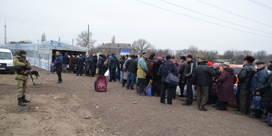 Очередь на КПВВ "Майорск" / Фото: Радио свобода