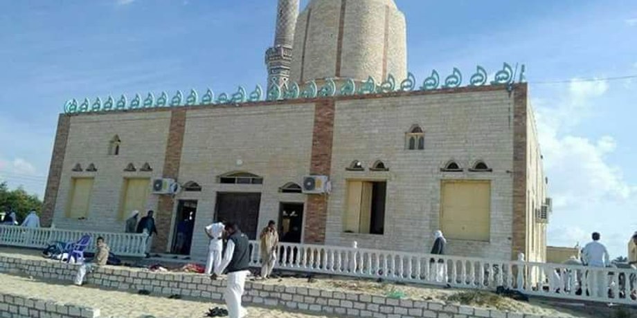 Мечеть, которую атаковали террористы / Фото: twitter.com/sinai_news_1
