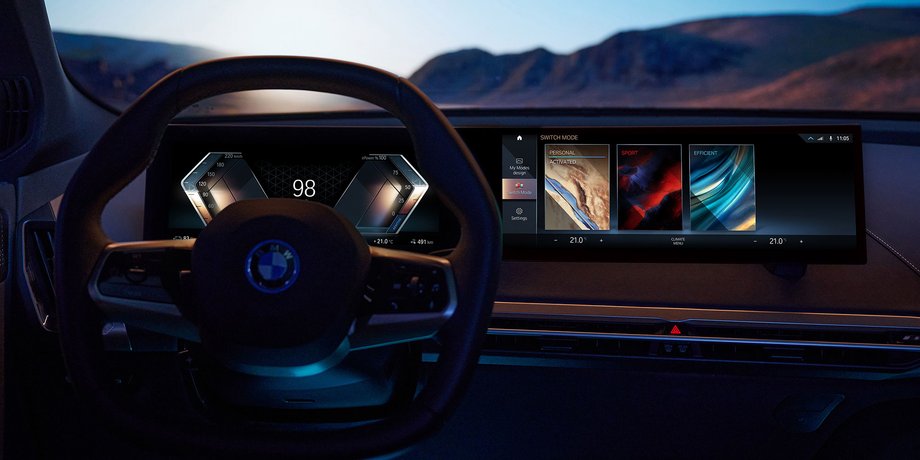 мультимедийная система BMW iDrive 8
