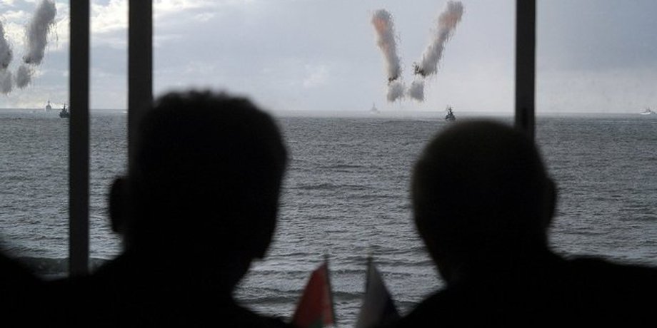 Владимир Путин и Сергей Шойгу на военных учениях / Фото: пресс-служба Кремля