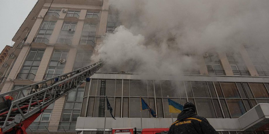 Пожежа в готелі Дніпро на Хрещатику в Києві