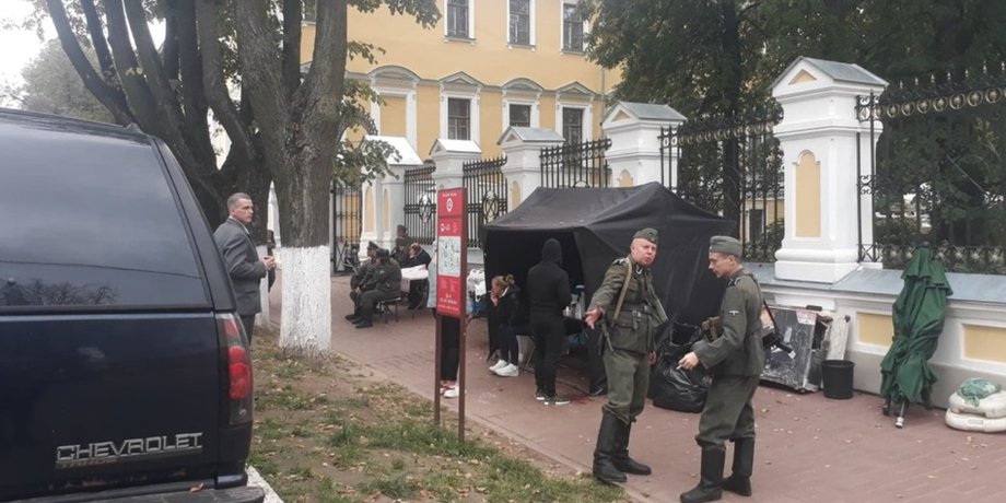 Фото со съемок сериала в Ярославской области / Фото: life.ru