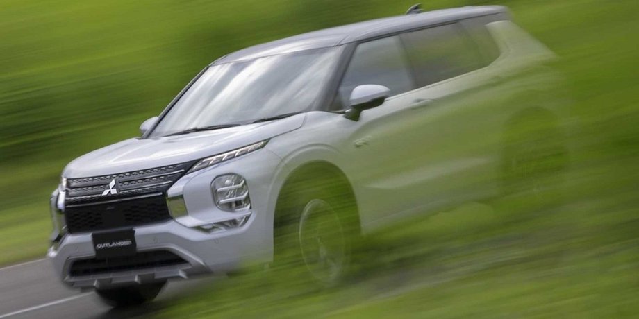 Mitsubishi Outlander PHEV, Mitsubishi Outlander PHEV 2022, новый Mitsubishi Outlander, Mitsubishi Outlander 2022