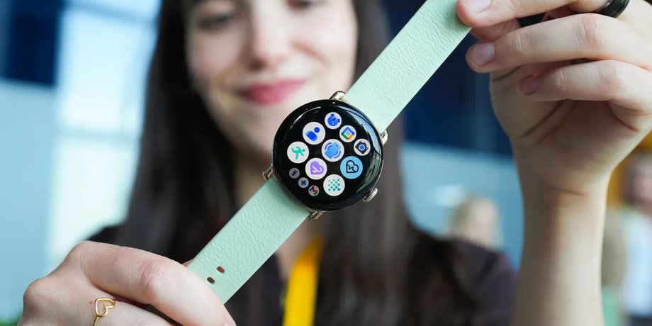 Самые лучшие смарт-часы Google Pixel Watch 4