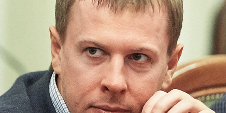 Виталий  Хомутынник