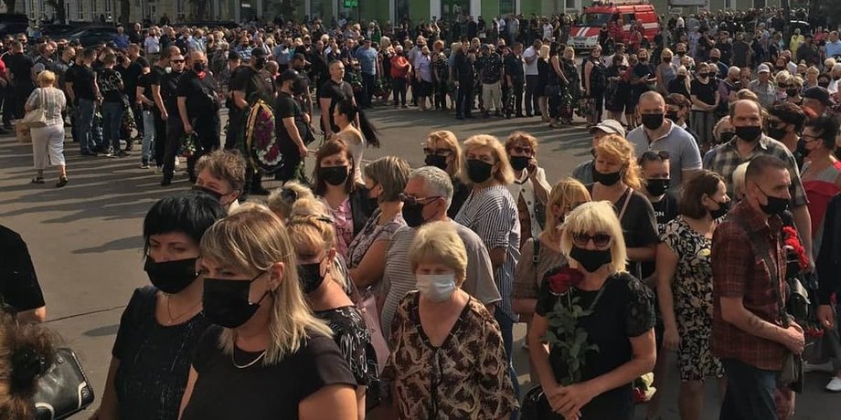 Очередь на прощание с Константином Павловым, г. Кривой Рог