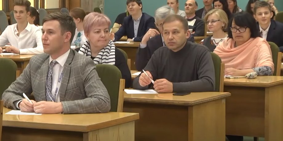 Чиновники, госслужащие, экзамен