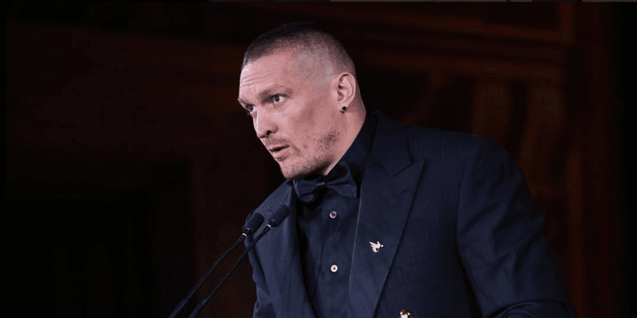 Олександр Усик анонсував вечір боксу