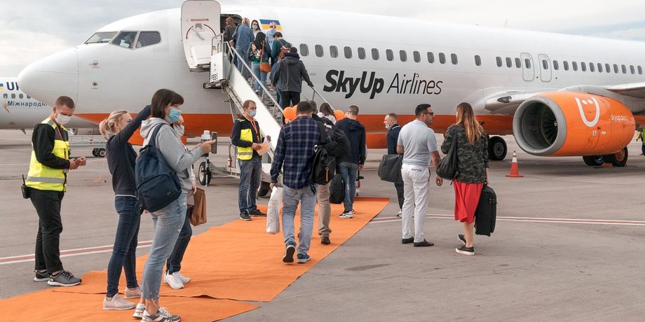 SkyUp, авиакомпания, ПЦР-тест, иностранцы, пассажиры,