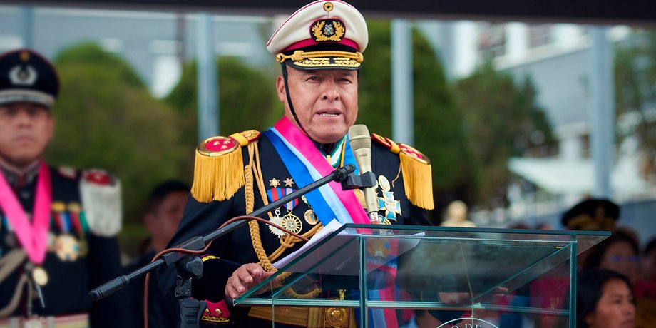 боливия, боливия военный переворот, генерал суньига, президент луис арсе